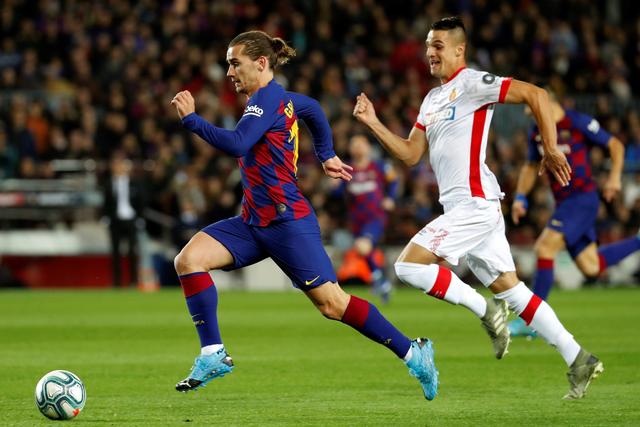 科贝节目主持人：对老佛爷将我视为对手感到震惊，皇马的困境并非由我引起